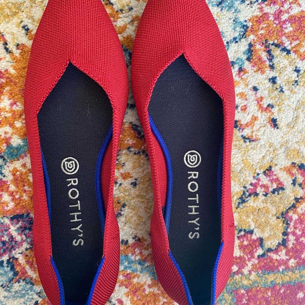 Like-New Rothy's Red Points